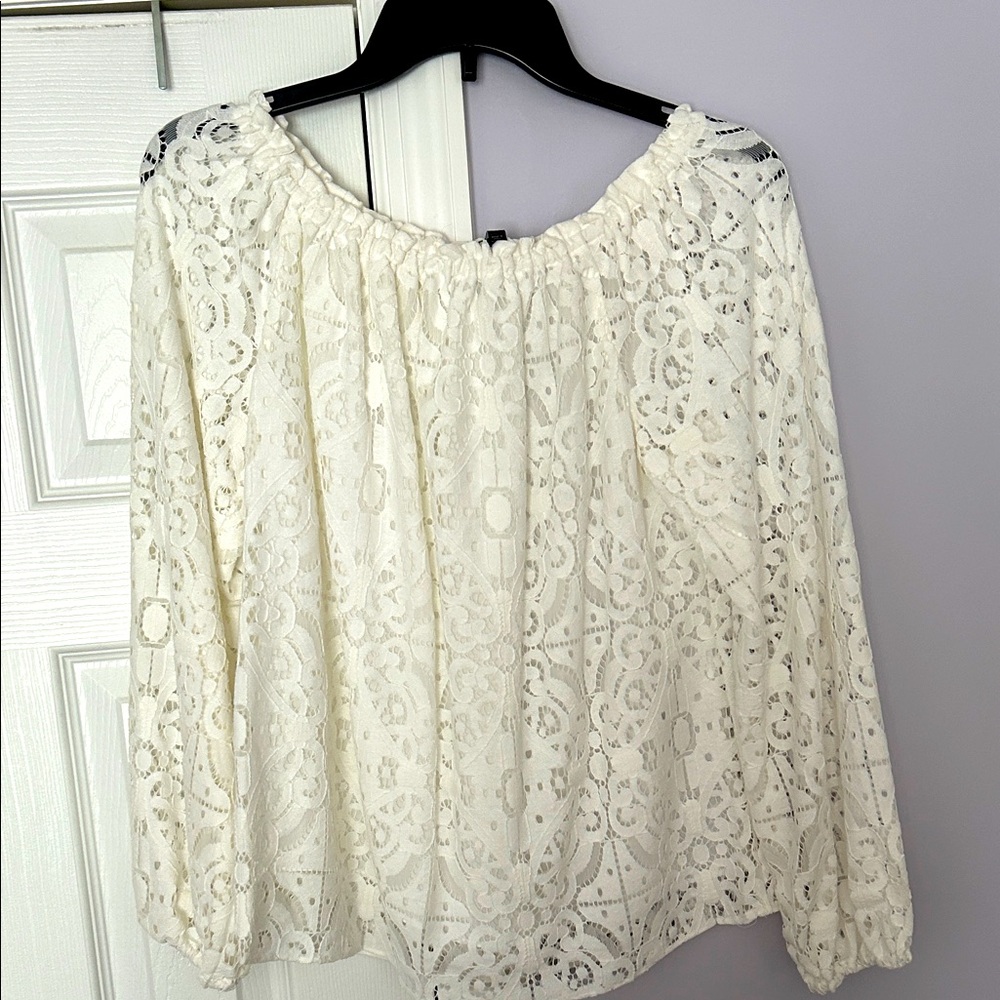 White House Black Market Cream Lace Blouse
